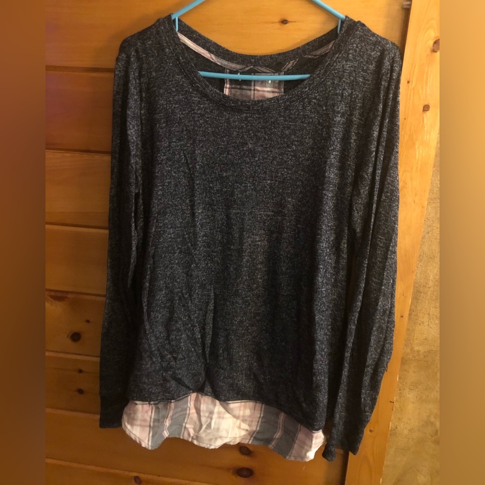 grey long sleeve